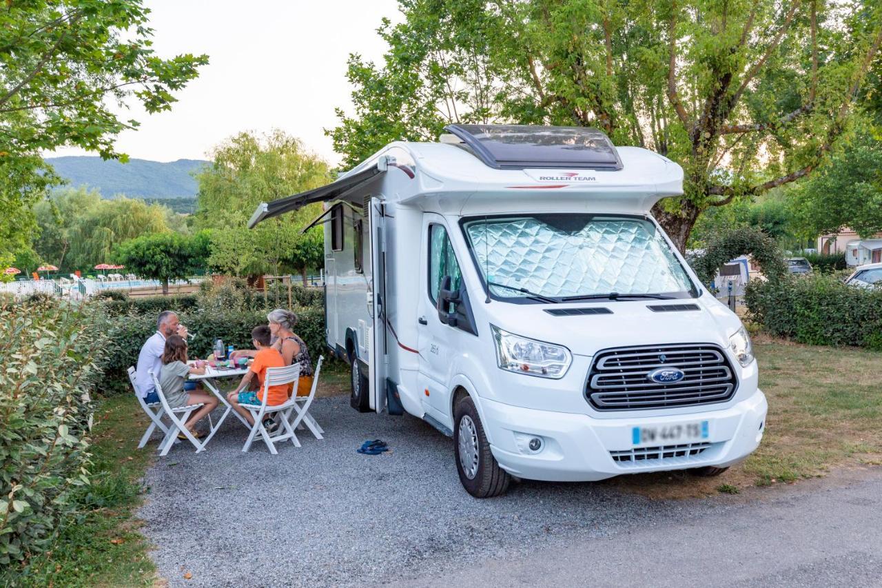 Camping Sites Et Paysages Les Pres Hauts Sisteron Bagian luar foto