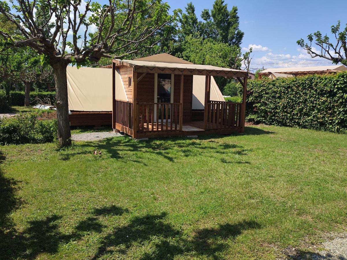 Camping Sites Et Paysages Les Pres Hauts Sisteron Bagian luar foto